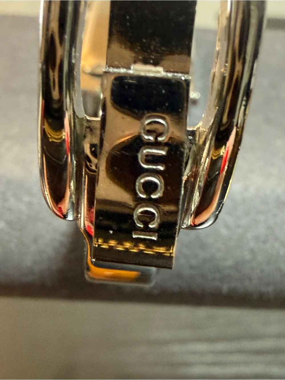 Vintage Gucci 1000.06 Silver Tone Bangle Watch Swiss Made Working New Battery